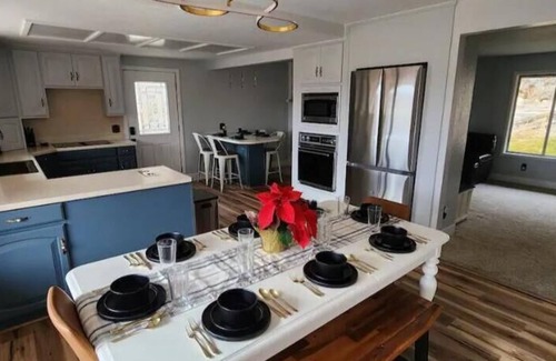 Maeser House | SUPER Unique 4BR 3Bath Nature Home Getaway - 9beds