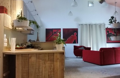 Larajasse House | Superb artist studio loft in a quiet old mill in the Monts du Lyonnais