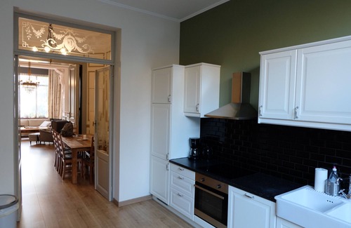 Upper Town Apartment | Superb character duplex in the European district
