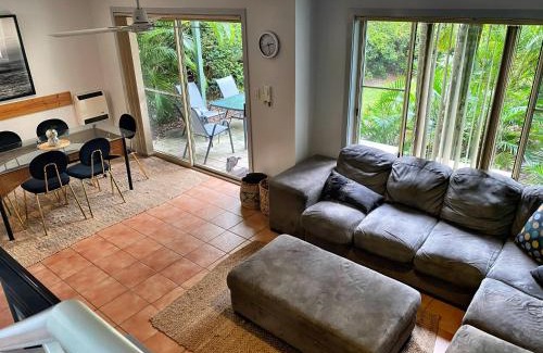 Coffs Harbour Apartment | Superb Villa in Beach Resort