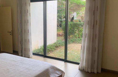 Roches Noires Apartment | Superbe appartement de 3 chambres avec piscine ,plage