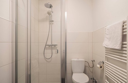 Loerrach Apartment | Superior Doppelzimmer mit Balkon