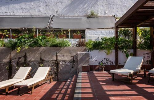 La Mancha Apartment | Superior G: private pool & concierge