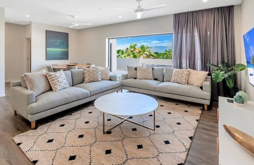 Cairns North Apartment | Superior Luxury Apartment in the City 19