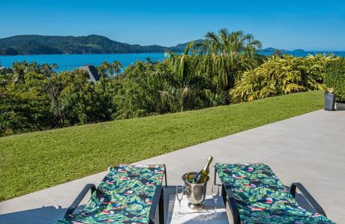Hamilton Island Apartment | Superior Poinciana 011 on Hamilton Island