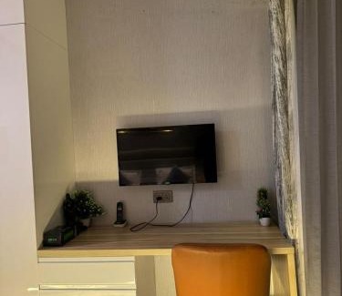Noida Bed & Breakfast | Supernova Noida