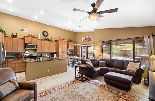 Superstition Foothills House | Superstition Foothills 3/2 w/office,Spa & BBQ