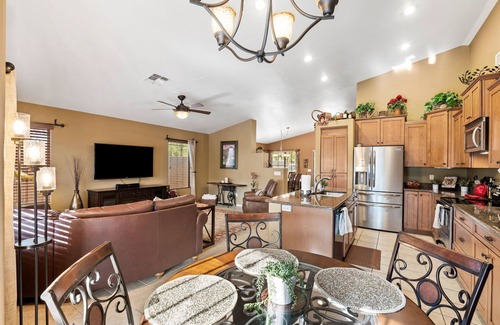 Superstition Foothills House | Superstition Foothills 3/2 w/office,Spa & BBQ
