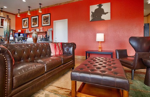 Floresville Hotel | SureStay Hotel by Best Western Floresville
