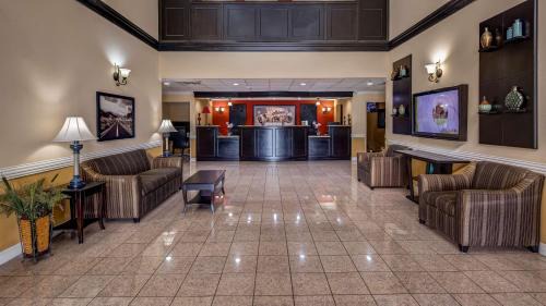 Alvin Hotel | SureStay Plus Hotel by Best Western Alvin