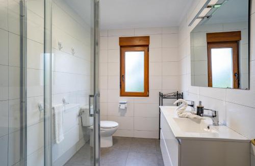 San Vicente de la Barquera Bed & Breakfast | Surf House Sanvi