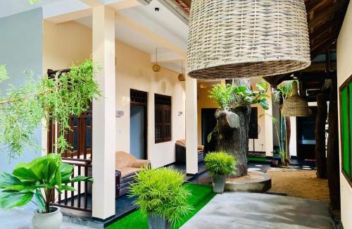 Pottuvil Division 2 House | Surf N Relax Abay