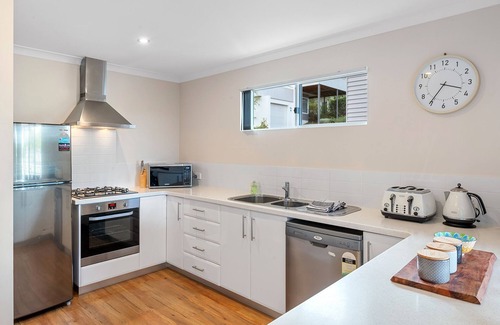 Dunsborough House | Surf's Up @ Cape Villas