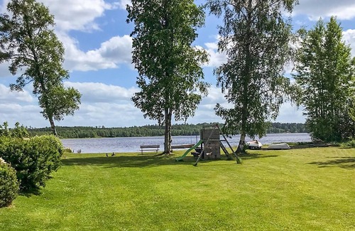 Nassjo House | Surrounded by lakes, this large holiday home promises you maximum relaxation!