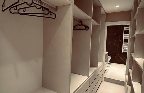 Mercogliano House | susy apartament luxury con idromassaggio