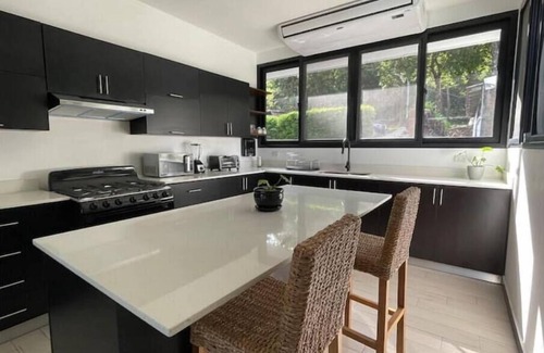 Coatepeque House | Turquoise View, Coatepeque Lake