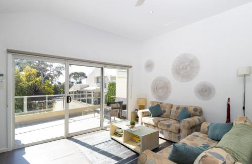Cudmirrah Apartment | Swan Lake Retreat