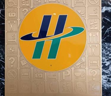 South Beach Resort | Swan Lake Villa Resort