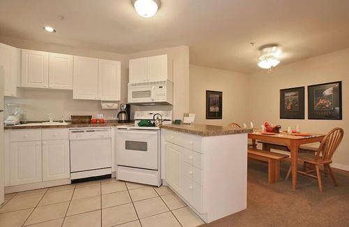 Summit Cove Apartment | Swan Mountain Resort