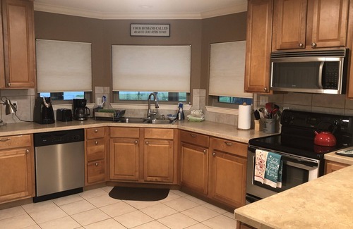 Galveston County House | Sweet Home. 3 BD-2.5 BA. Sleeps 6/in between Galveston - Hou. 😍🌺🏄🏼🏖