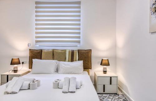 Tal-Ibrag Apartment | Swieqi Luxury Charm Central Cityline View