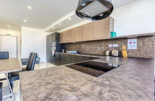 Tal-Ibrag Apartment | Swieqi Luxury Charm Central Cityline View