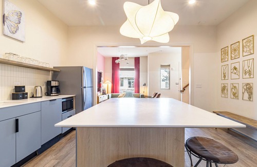 Buena Vista Apartment | Swiftie Suite | Swiftie-Inspired 4BR Escape