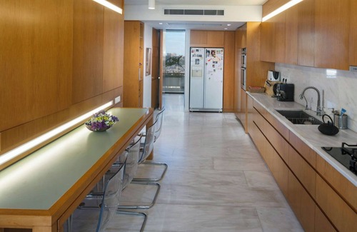 Athens City Centre Apartment | Swim with a 360° View in the Centre of Athens