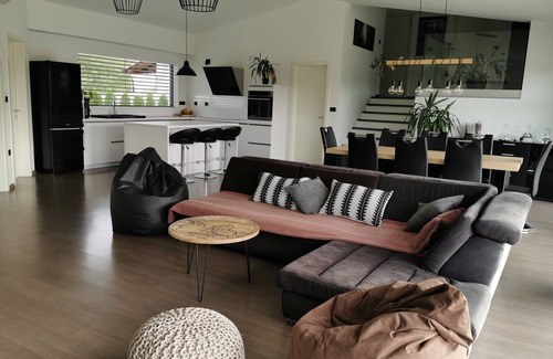 Tomaj Villa | * SWIMMING POOL * WHIRLPOOL * PLAYGROUND * SAUNA * GARDEN*