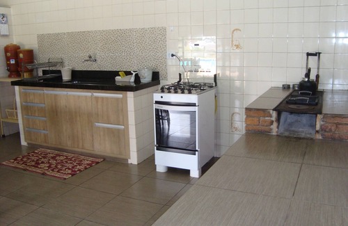 Itapeva House | Swimming pool with beach, 5 bedrooms, fireplace, bonfire, 120km from SP. Monte Verde 50km away