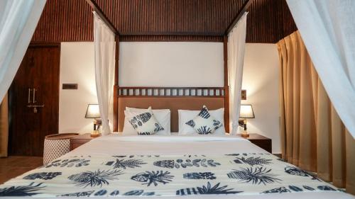Vagator Resort | Swimup - Suites with private pool , Vagator