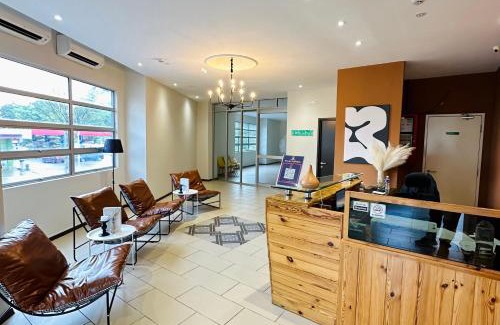 Shah Alam Hotel | Swing & Pillows - Apple Hotel Shah Alam