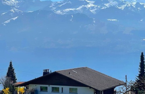 Goldiwil Apartment | SwissHut Stunning Views Alps - Apart. Aeschlen Down