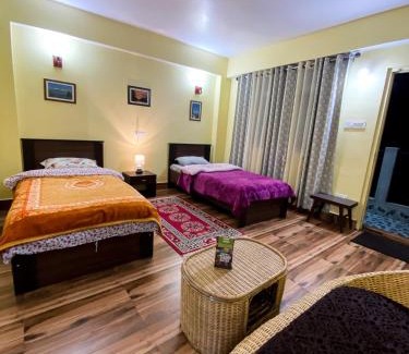 Darjeeling Bed & Breakfast | Syangden Villa, Nagbeli BNB