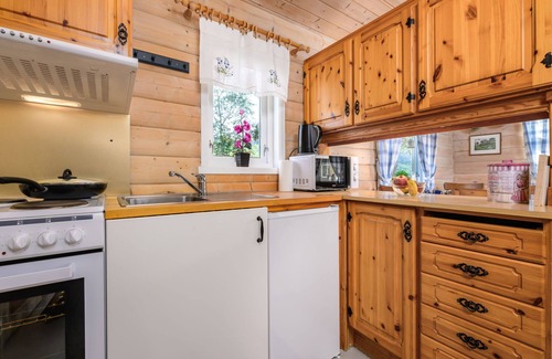 Fjaler House | Synnøve by Interhome