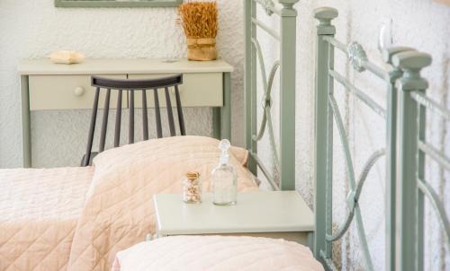 Galissas Hotel | Syros INN