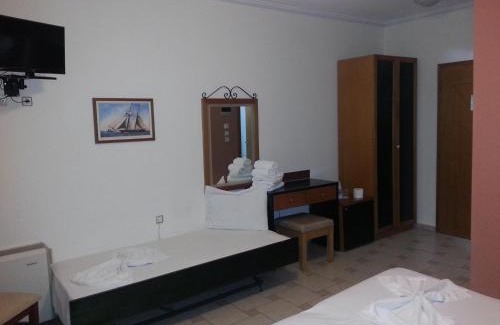 Paralia Ofryniou Hotel | Syrtaki Hotel