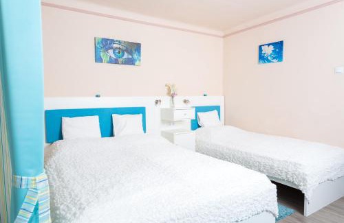 Szeged Bed & Breakfast | Szivárvány Panzió