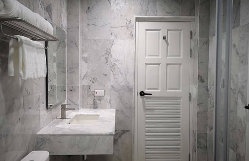 Hua Hin Hotel | T Villas Huahin