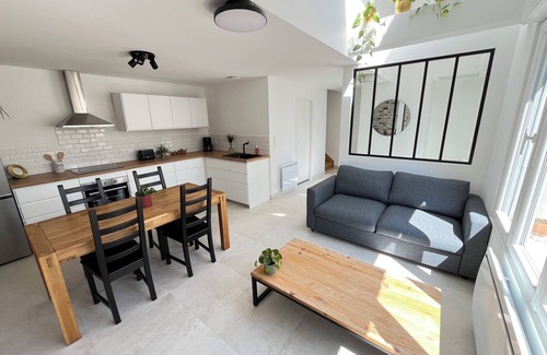 Route de Vannes Apartment | T2 au Calme - Rond Point de Vannes