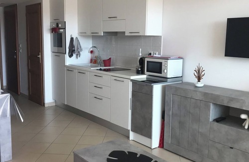 L'Ile-Rousse Apartment | T2 in new residence, fully equipped + air conditioning/wifi and parking