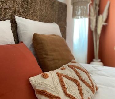 Bagneres-de-Bigorre Apartment | T2 L'Evasion - TERRASSE - PARKING gratuit - Climatisation