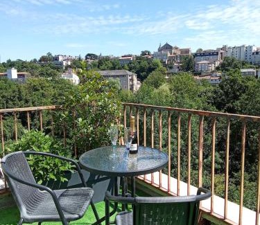 Poitiers Apartment | T2 - Terrasse avec vue imprenable - Secteur gare