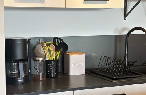 Le Ricanto Apartment | T2 vue mer climatisé + wifi & refait à neuf idéalement situé à Ajaccio