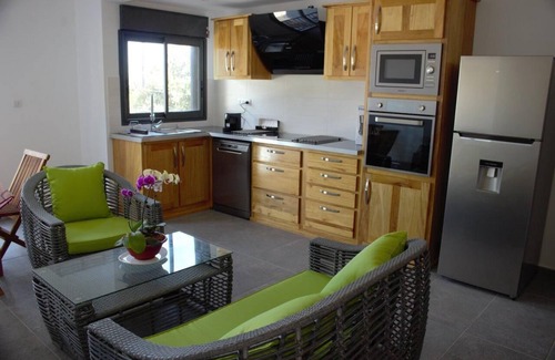 Saint-Pierre De La Reunion Apartment | T3 - 87m2 - Résidence Georgette ☆