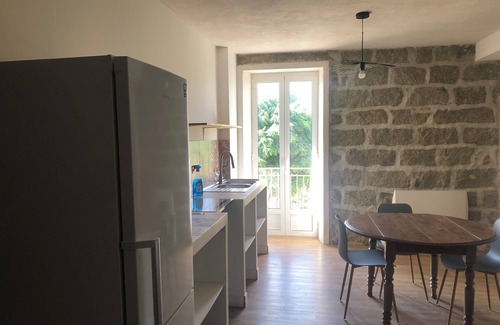 Aullene Apartment | T3 apartment in air-conditioned village house