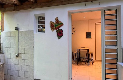 Le Robert House | T3 apartment with terrace and fitted kitchen