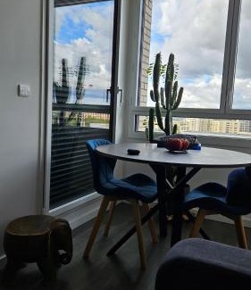 Saint Jean Station District Apartment | T3 cosy Bordeaux Paludate - Tram & Parking