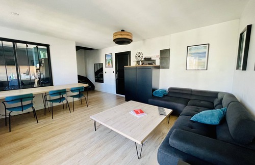 Saint-Denis Apartment | T3 Duplex Proche Jardin DE L'etat