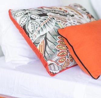 Petit-Canal Apartment | T3 Moderne avec piscine Oasis de nature et Sérénité